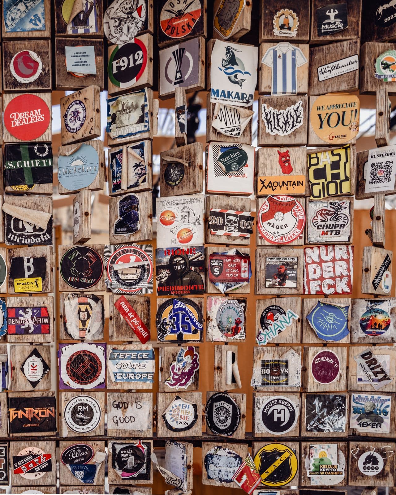 Stickers worth sharing
